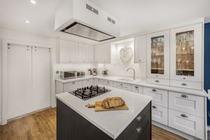Dining Kitchen- click for photo gallery